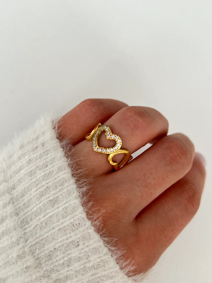 Anillo de banda con corazón abierto brillante