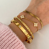 Golden Sparkling Line Bangle