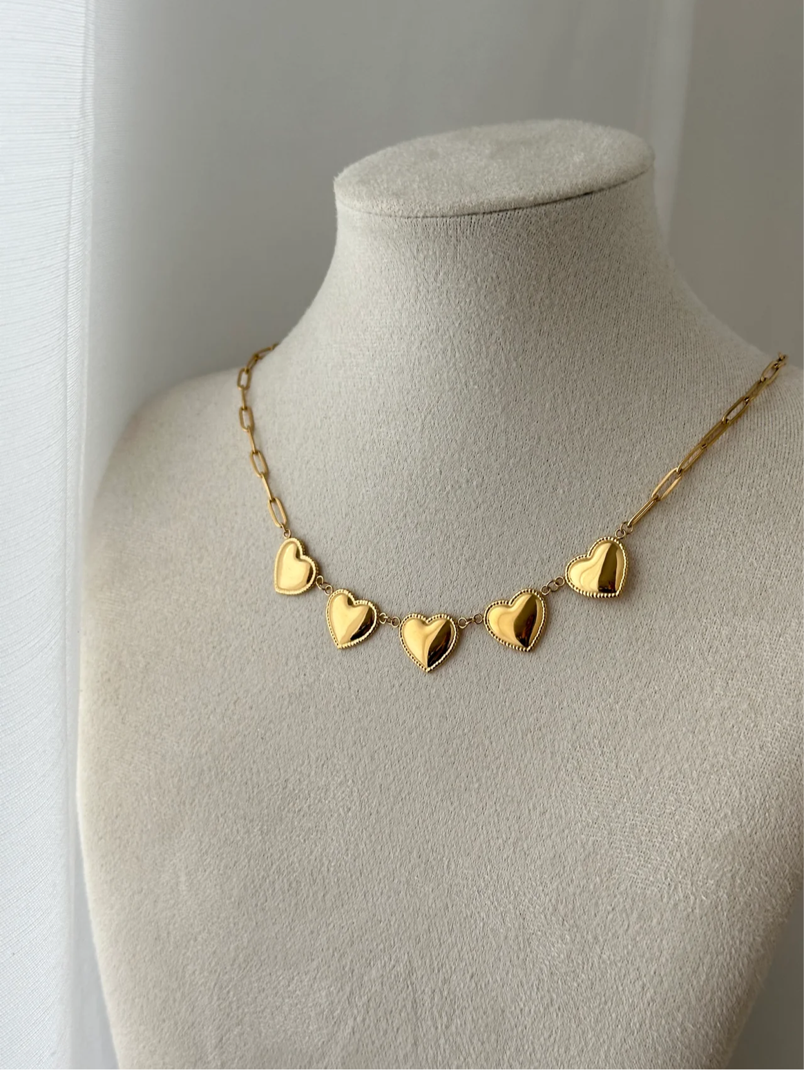 Five Full Heart Golden Link Necklace