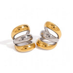 Ear cuffs Rouse Doree de diseño triple en tonos oro y plata, estilo aros superpuestos sin necesidad de perforaciones.